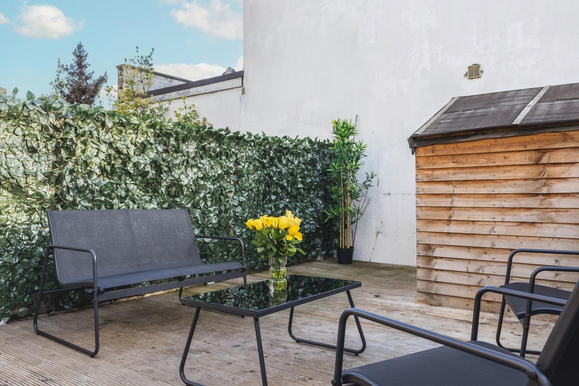 Arte Stays Serviced Houses Stratford - 3 Bedrooms 2 Bathrooms Houses London, Stratford, Maryland, Free Parking, Garden, Weekly Or Monthly Stays - Up To 8 Guests Eksteriør billede